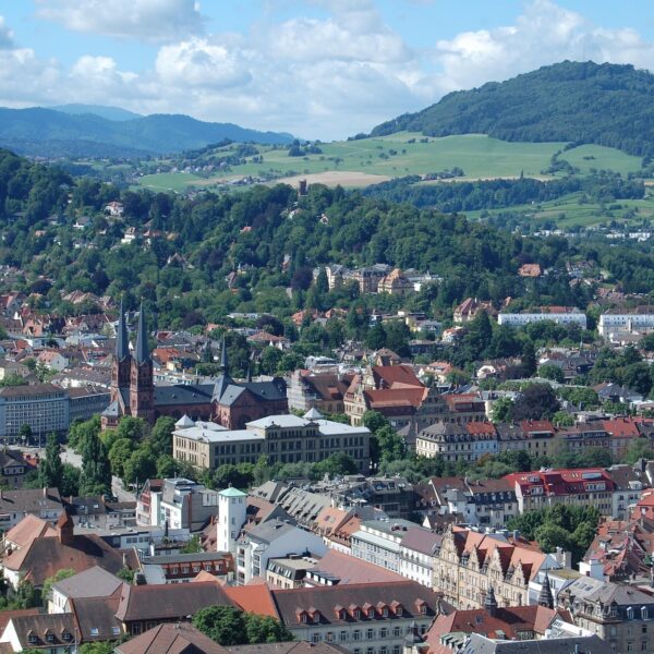 VOTRE VOYAGE SCOLAIRE - Fribourg, capitale de l'éco-urbanisme